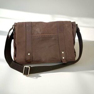 Vintage fossil leather messenger bag